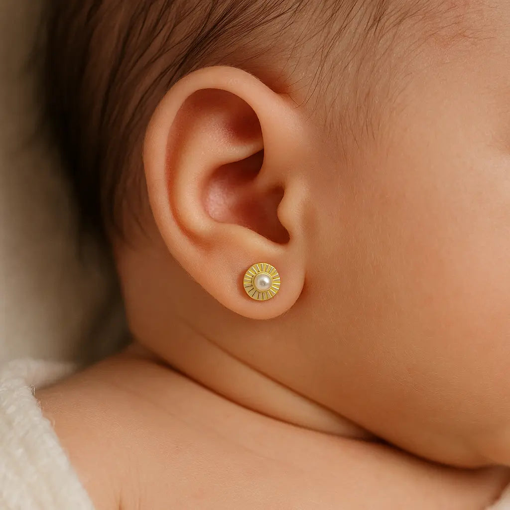 Aro De Oro Para Bebé 18k Facetado con Perla Cultivada - Aros Desde Bebé – Joyería Infantil en Oro 18k y Plata 925