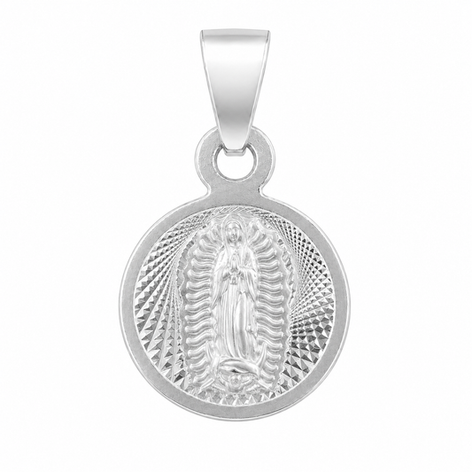 Cara de la Virgen de Guadalupe en relieve, medalla facetada de plata 925, 13 mm.
