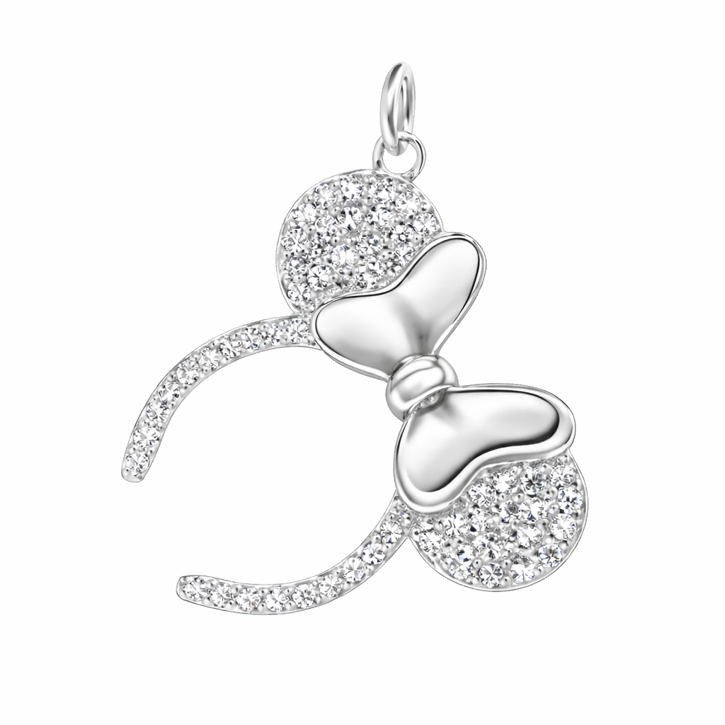"Colgante de Minnie Mouse en plata ley 925 con orejas decoradas con circones brillantes sobre fondo blanco."